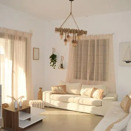 Alfa Paros Seaview * Naousa (Paros)
