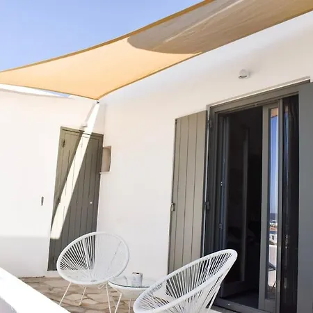 Alfa Paros Seaview Nausa