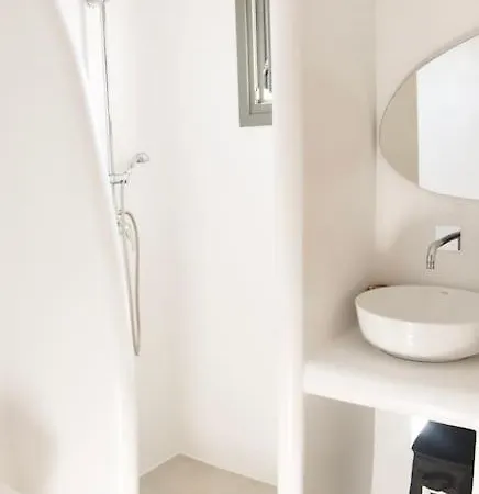 Alfa Paros Seaview